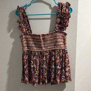 Flowy flower top urban outfitters size large